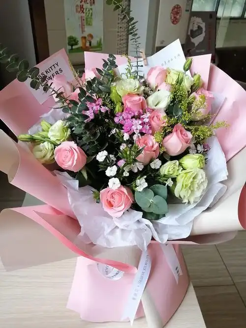 仅售88元,价值368元11朵玫瑰花高端鲜花韩式花束5选1套餐,当日生产,多