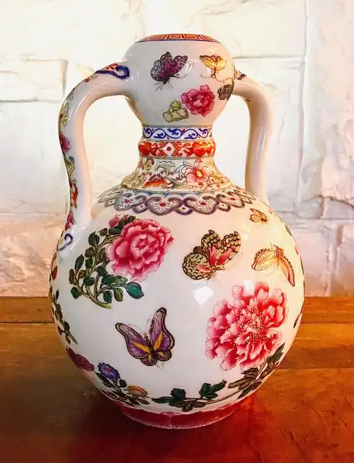 乾隆年制款粉彩花卉碗,民仿官窑乾隆年制粉彩瓷器