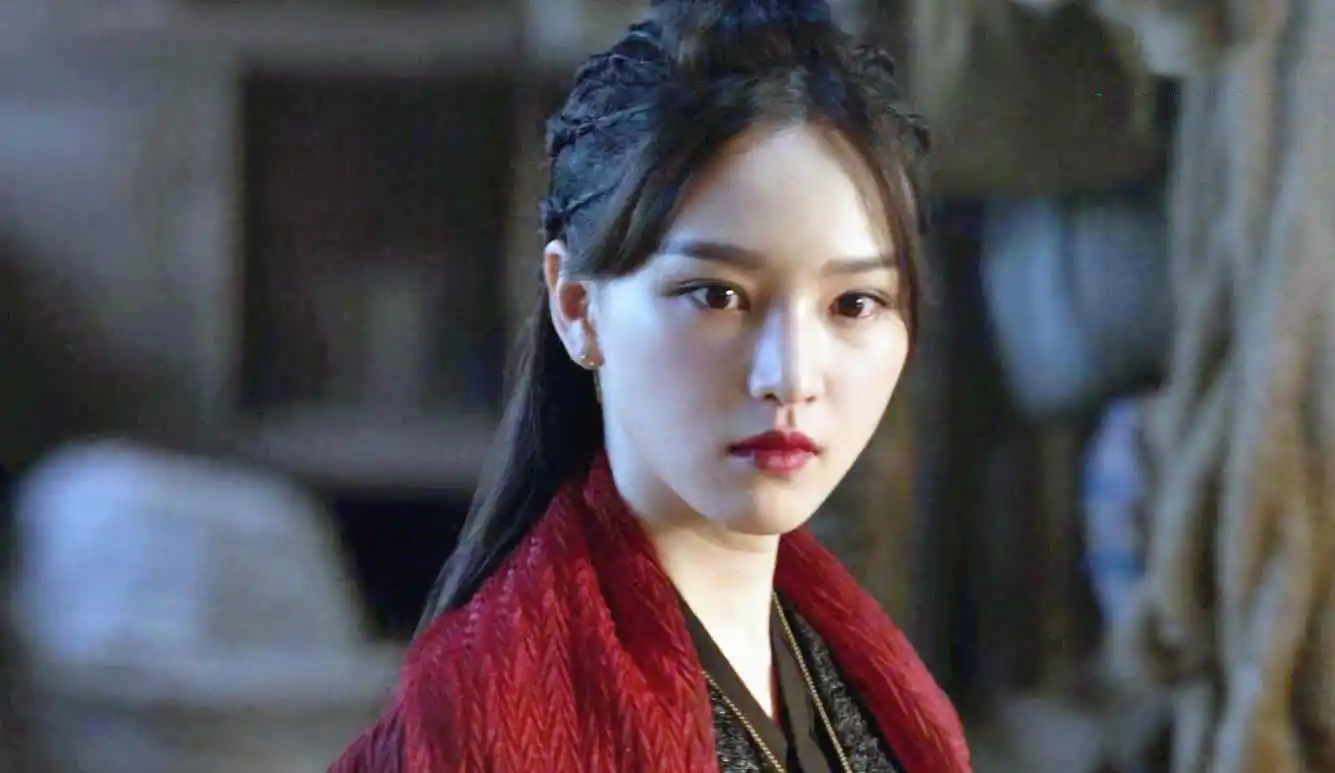 斗罗大陆电视剧感情线大改,胡列娜爱上戴沐白?朱竹清有情敌了