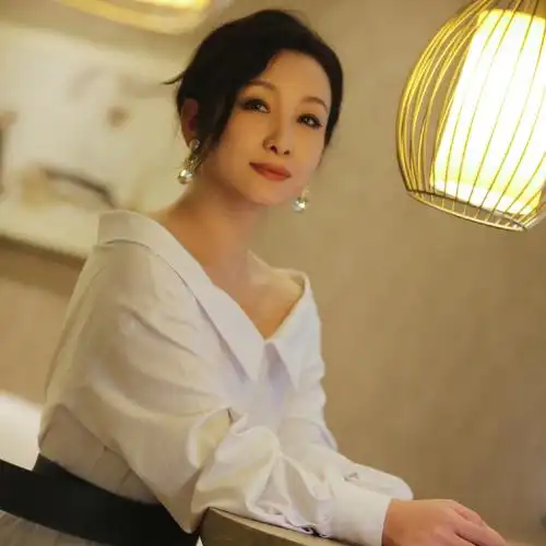 私生活混乱?这一次,就算再多的名和利都救不了70岁的秦海璐!