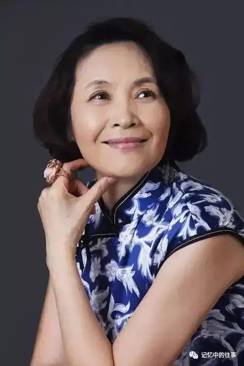 老照片八十年代电影演员宋晓英