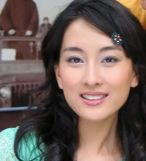 演员马苏:和孔令辉相恋11年无果,因李小璐口碑跌落,如今41岁仍单身!