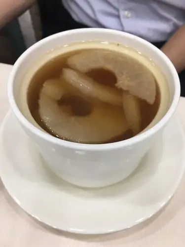 川贝海底椰无花果炖雪梨 $ 38