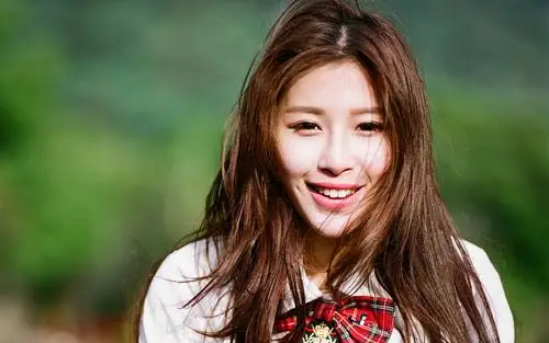 首页 桌面壁纸 美女壁纸 精选御姐范的校园气质女神养眼美女诱惑高清