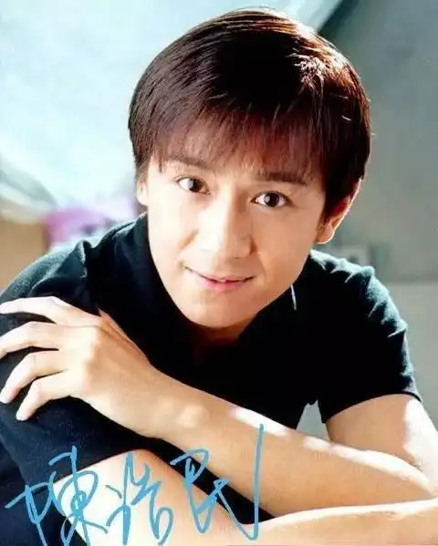 不整容不娘炮,49位香港男星的盛世美颜,总有一张惊艳你!