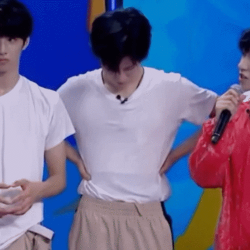 张真源一些很绝的动图(多图,流量慎)