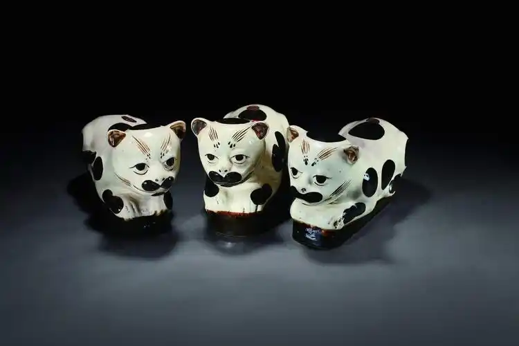 联拍在线-[ 瓷猫枕]