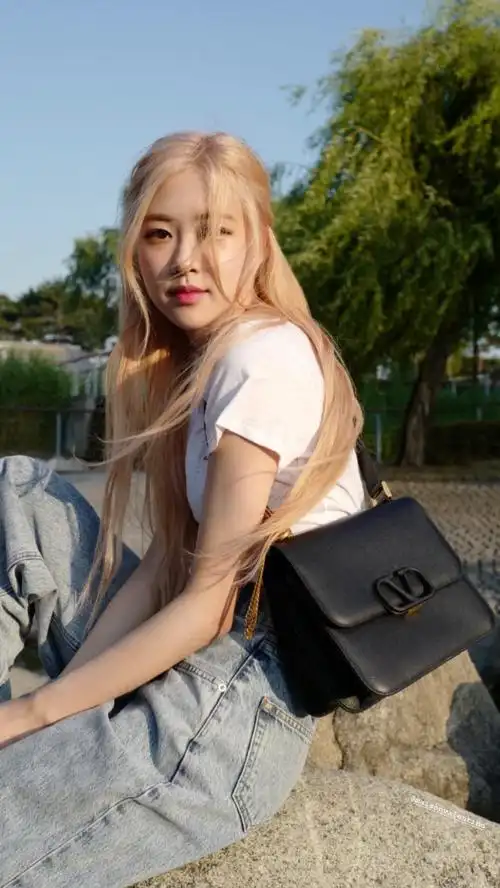 朴彩英艺术人生#98#朴彩英气质出尘#【ins】190705 roses_are