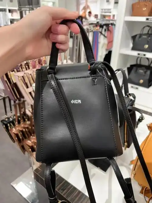 9896每个包邮901190 mk  新款  mini phoebe 双肩包,经典 老花