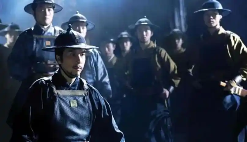 总旗,千户,百户皆为明朝锦衣卫制度中的重要官职,它们都是锦衣卫执法