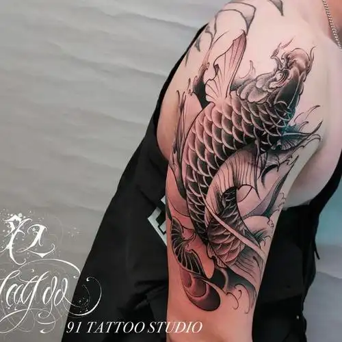 大臂鲤鱼_纹身吧社区 - 纹身大咖