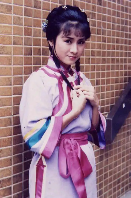 曾经的容颜--周秀兰