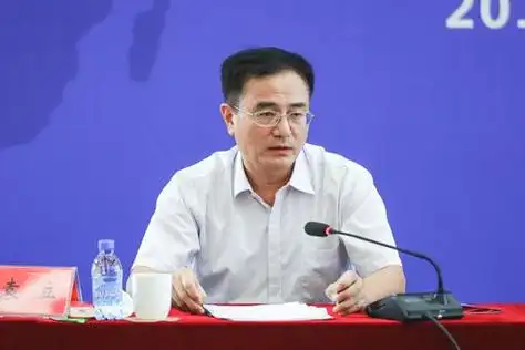 徐振峰讲话沈阳航空航天大学副校长钟世库,副校长佟刚,纪委书记王峰