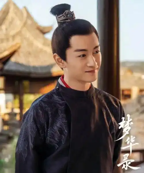 有人觉得朱亚文其实更适合顾千帆这个角色吗