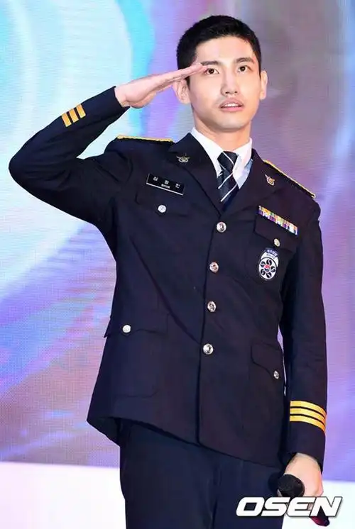 bigbang权志龙金秀贤sj银赫等欧巴入伍平头照盛世美颜无需发型衬托