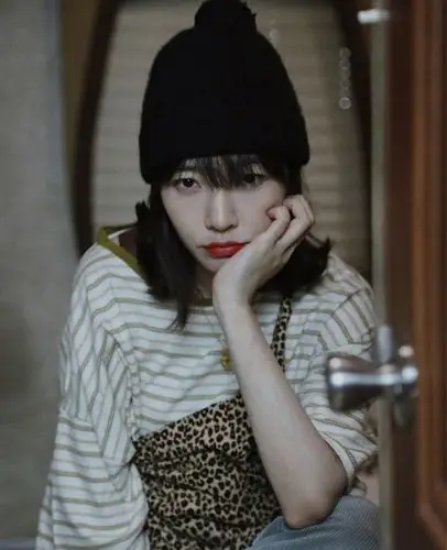 何时复出白百何晒日常穿搭被夸简约时髦