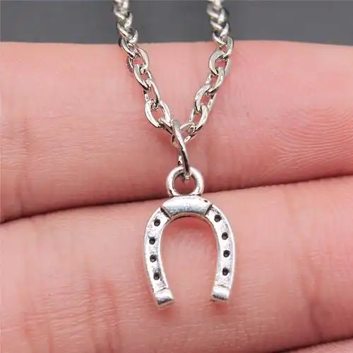 马蹄铁吊坠项链复古合金饰品外贸跨境欧美流行厂家直销