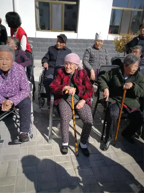 重阳佳节——孝敬父母,善待老人