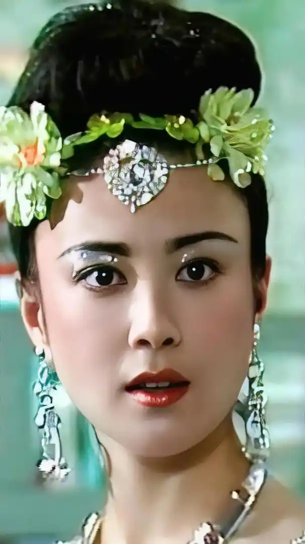 傅艺伟版妲己美到惊艳也是无法超越的经典