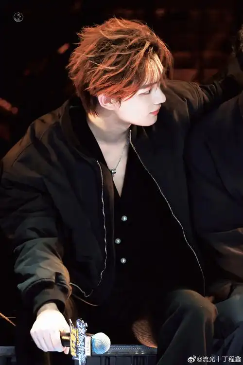 丁程鑫超话78#丁程鑫这就是街舞#    9209@时代少年团-丁程鑫