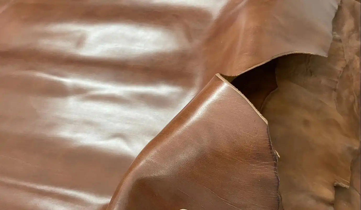 法国小公牛皮 2.2mm 颜色很经典#头层牛皮 #皮革 #手 - 抖音