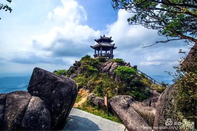 其它 九仙山 写美篇  福建九仙山风景区位于中国瓷都之称的德化县西北