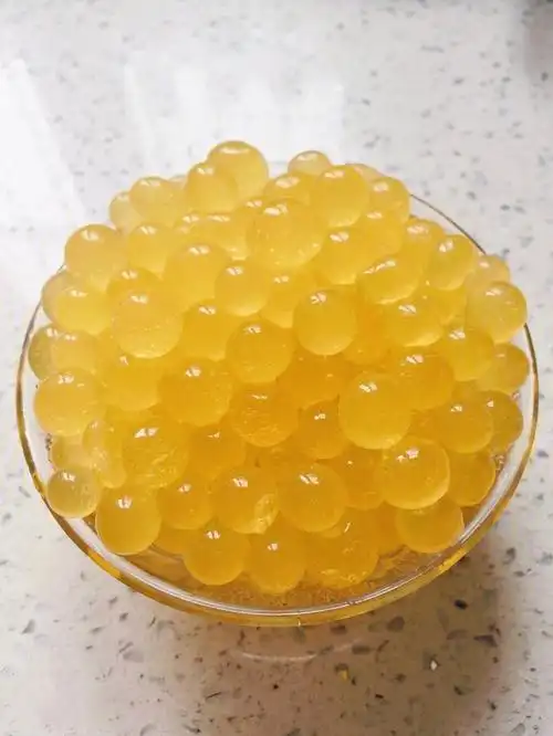 原料03海藻酸钠  3克果汁  200克乳酸钙  12克水  400克步骤95