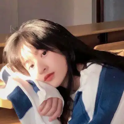 清纯真实女生头像生活照真人