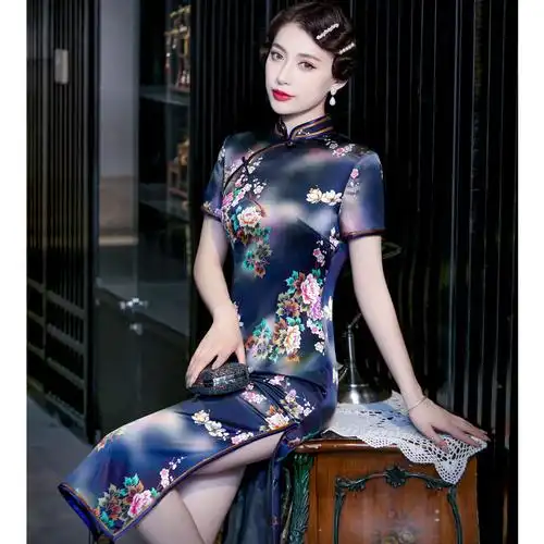 深衣霓尚旗舰店的优惠券大全—杭州真丝旗袍秀走秀高端演出服桑蚕丝长