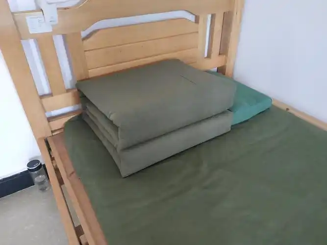 其它 3月5日内务评比 写美篇优秀房间: 204房 301房 401房 优秀个人