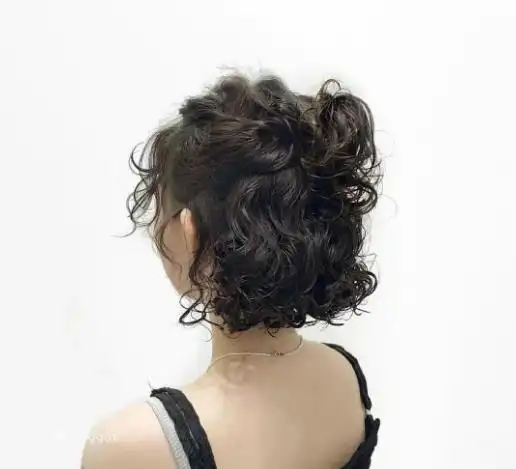 蛋卷头扎起来的图片蛋卷头半扎发又美又时尚