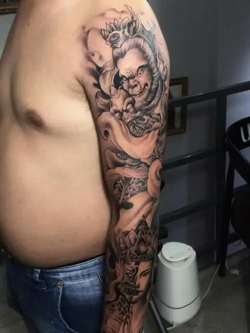 悟空和唐僧_纹身图案手稿图片_张菊的纹身作品集