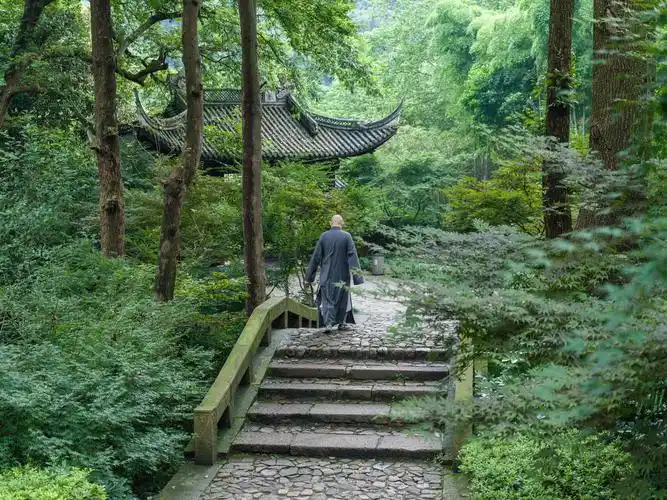 僧踪- 摄影的小和尚 - 图虫