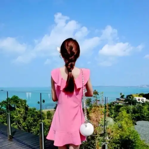 背影.女头像 by:李倩