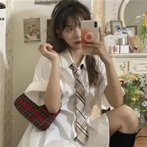 女装大佬头像漫画图片