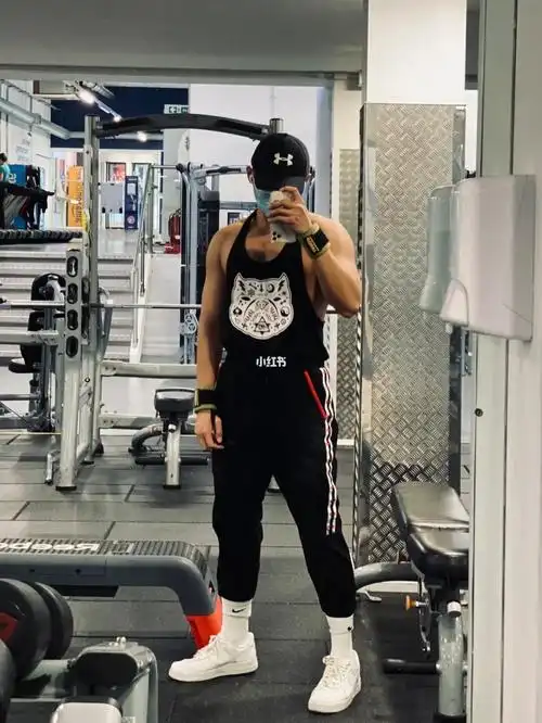 缺少摄影师系列|伦敦健身房第一练