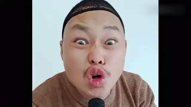 确认过牙齿,是对口型的龅牙哥,这首嘴巴嘟嘟真魔性!