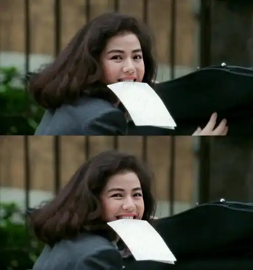 钟楚红真是风情万种,卷发水果唇港味十足,回眸一笑太动人|红唇|短发