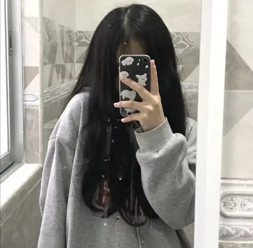 【真人】手机挡脸女头-佩琪头像铺-话本小说网