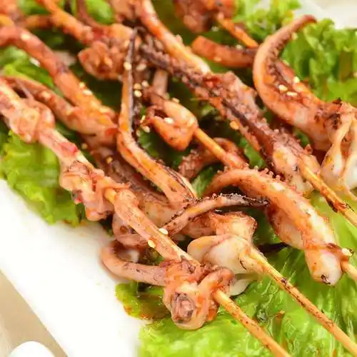 鱿鱼烧烤鱼头5串新鲜须串半成品铁板自助食材冷冻鱿鱼