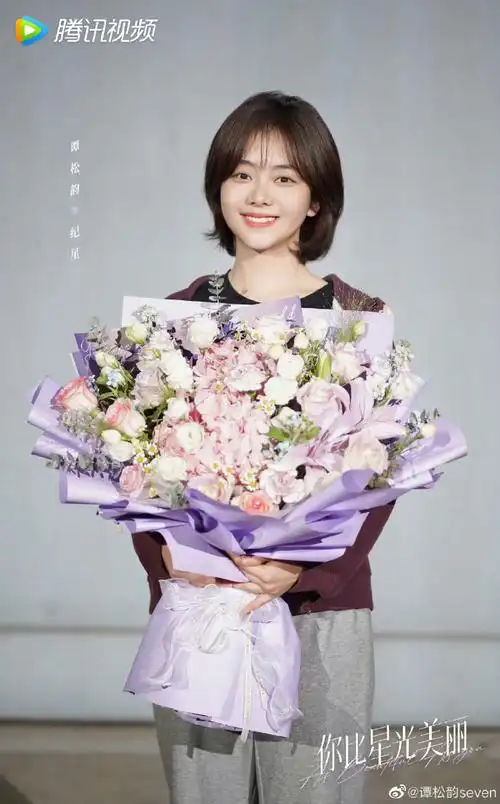 谭松韵新剧婚纱造型海报##你比星光美丽##谭松韵许凯你比星光美丽