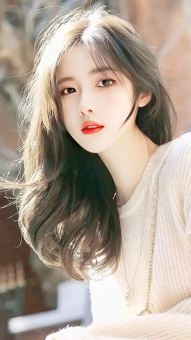 #高清壁纸#阳光女孩 @dou 小助手 @抖音小助手 - 抖音