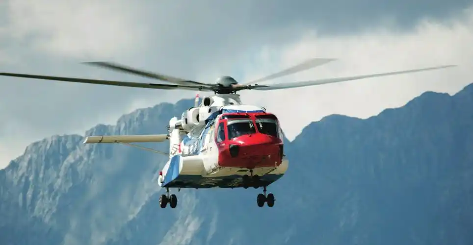 大型民用直升机ac313在江西景德镇成功实现首飞,中国从此开启了独立