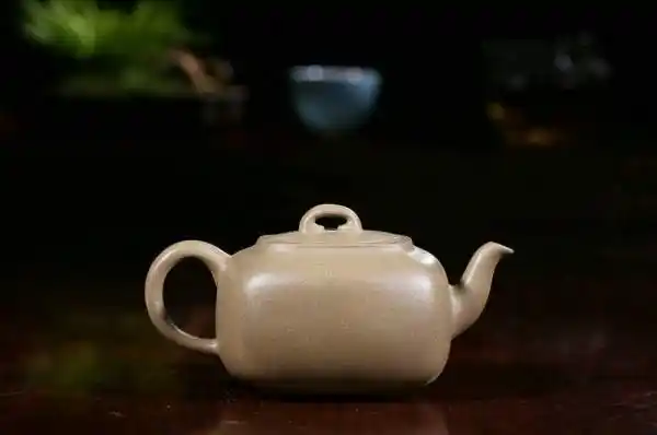 作者范鹏轩实力派青年陶艺家真假_图片_价格_评级-陶瓷紫砂-爱藏网