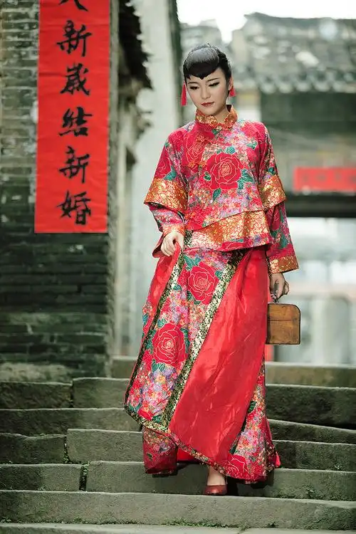 《黄家大院新媳妇-秀禾新娘》