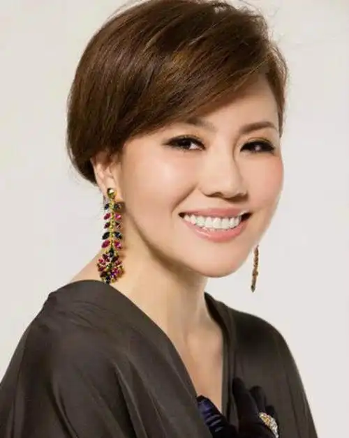 因患癌症去世的7位央视主持人:最大的78岁,最年轻的一位仅42岁