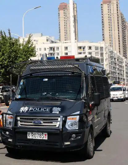 广西首台5g巡逻警车投入使用