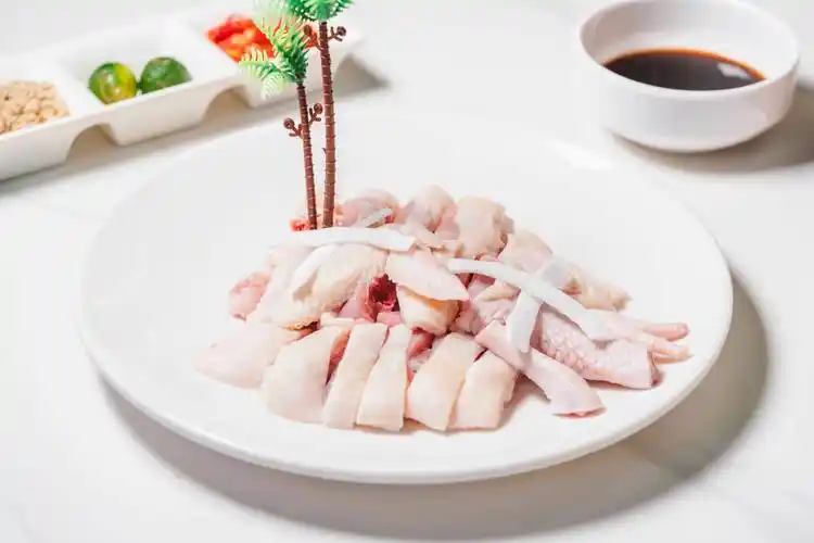 来自海南的海风四季椰子鸡 一年四季都可以吃的养生美味火锅_味道