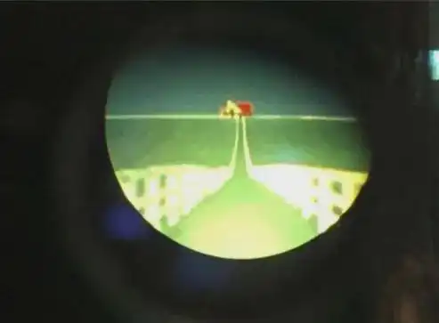 验光测试时设备里为什么总有一个小房子?