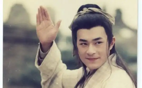 古天乐古装照片混剪视频